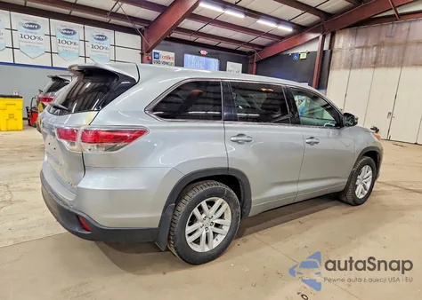2015 Toyota Highlander Le from USA, damaged, VIN 5TDBKRFH7FS184735